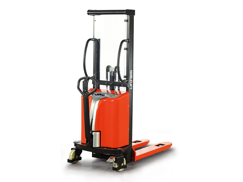 Xe nâng bán tự động SPM10/15